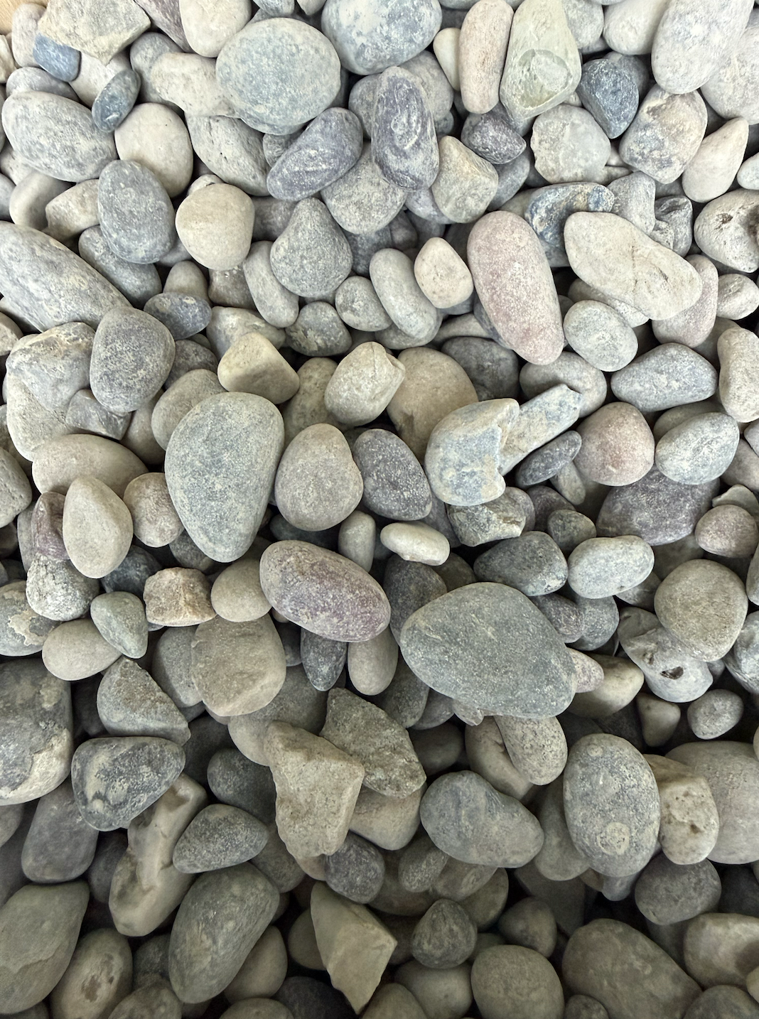 3/4" River rock per lb.